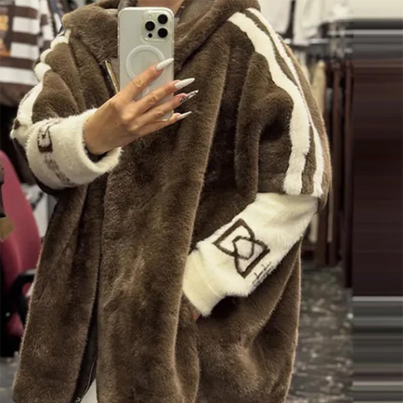 Sabīne | Sieviešu ikdienas jaka ar kapuci un rāvējslēdzēju