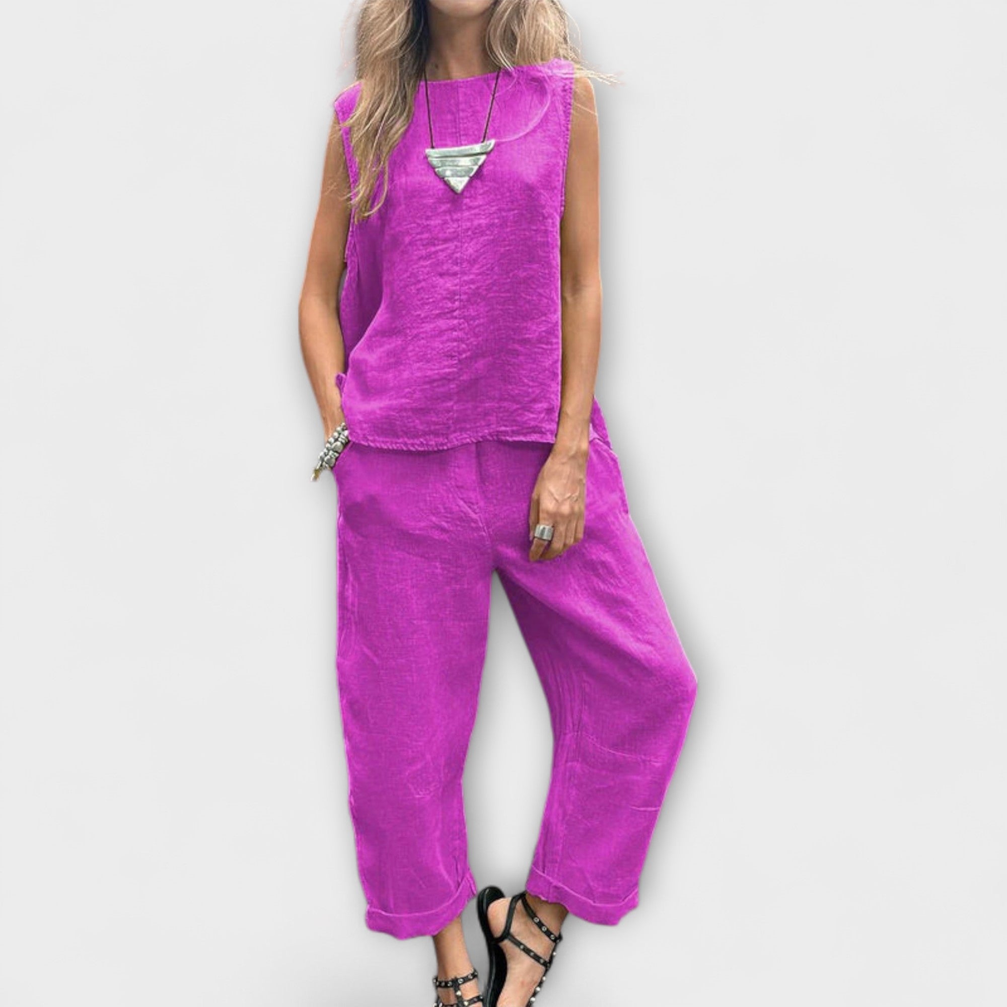 Džennifera - Brīvs kokvilnas-lina apģērbs